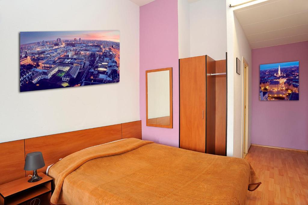 Brussels Royotel Saint-Josse-ten-Noode Bilik gambar